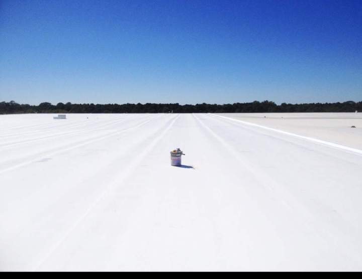 Waterproofing Membrane Installation On a Flat Roof Whitby